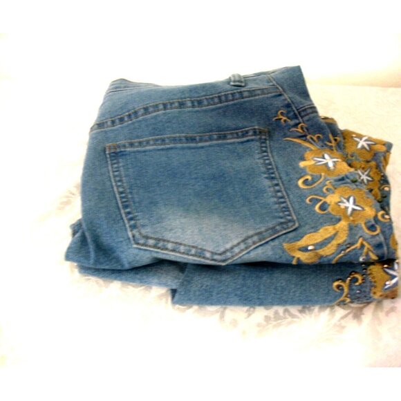 Women's Venus Blue Denim Embellished Embroidered Distressed Jeans Sz 8 - Picture 3 of 14